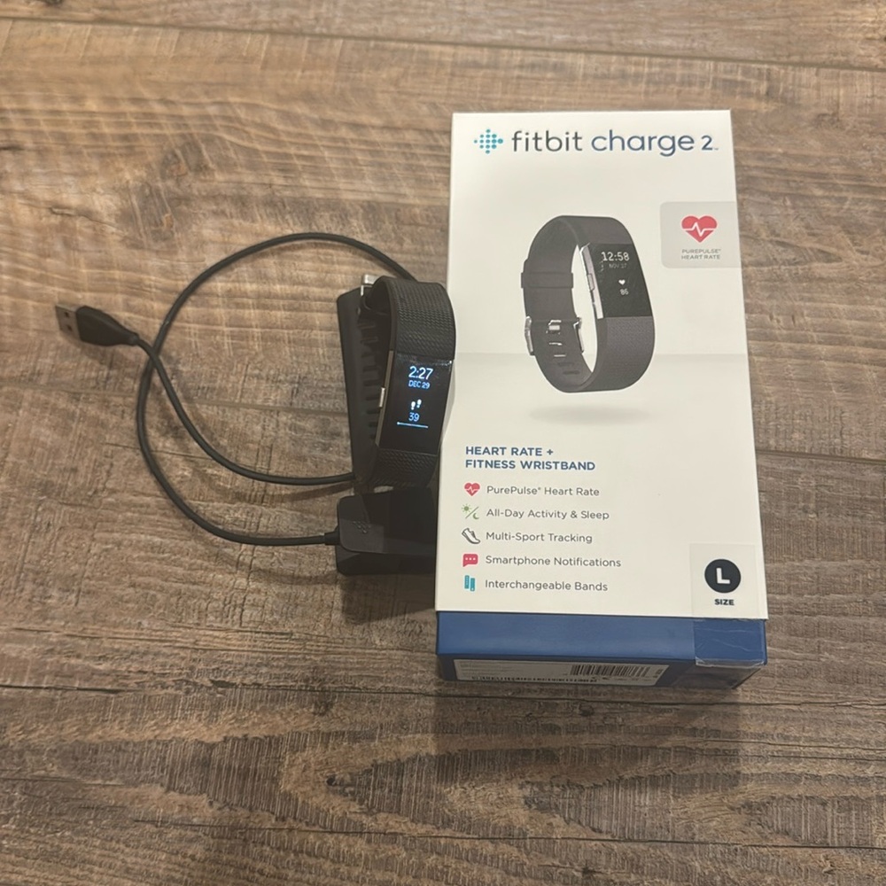Fitbit Charge 2 Black Size Large Fitness Wristband Great Condition